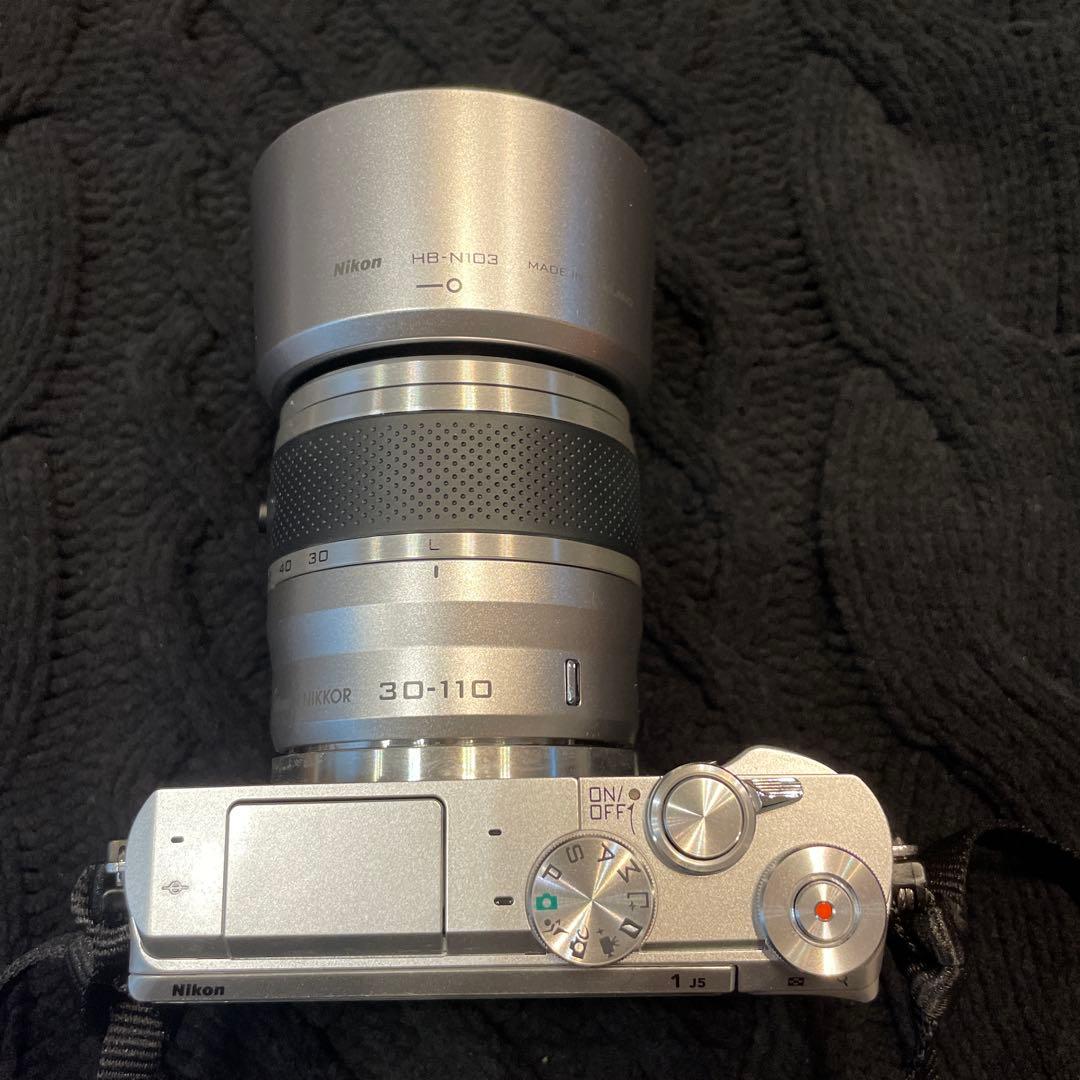 Nikon 1 J5 ダブルズームレンズキット シルバー　ジャンク品