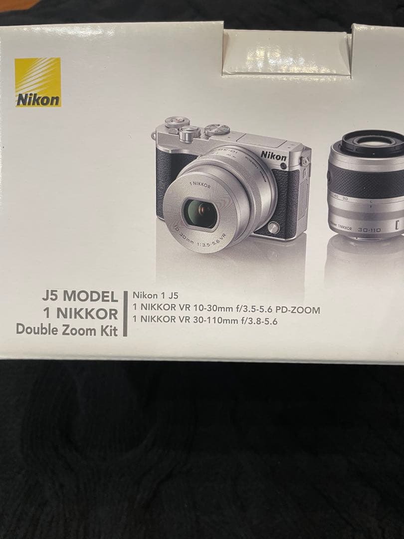 Nikon 1 J5 ダブルズームレンズキット シルバー　ジャンク品