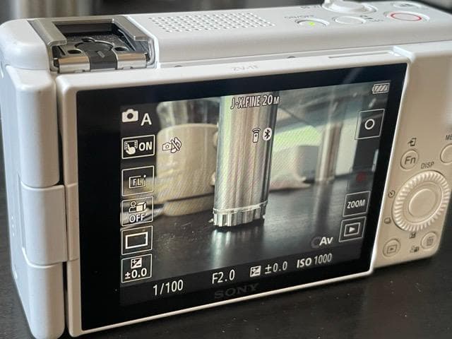 予備バッテリー4個付き！ VLOGCAM ZV-1Fホワイト SONY リグ