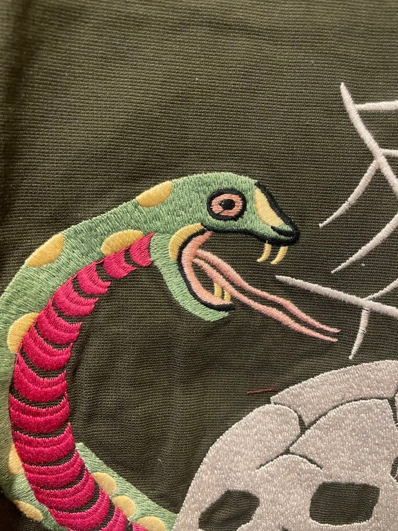 蛇髑髏（スカル＆スネーク）総刺繍 ベトジャン オリーブ
