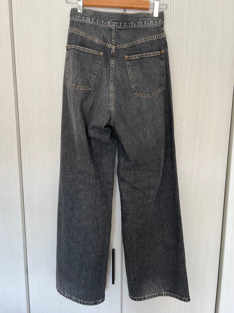 パンツ JOHN LAWRENCE SULLIVAN WASHED DENIM