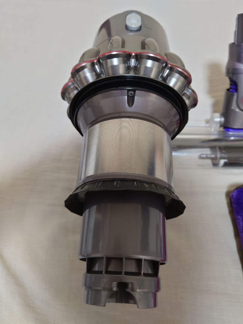 Dyson Cyclone V10 コードレスクリーナー V10 Fluffy