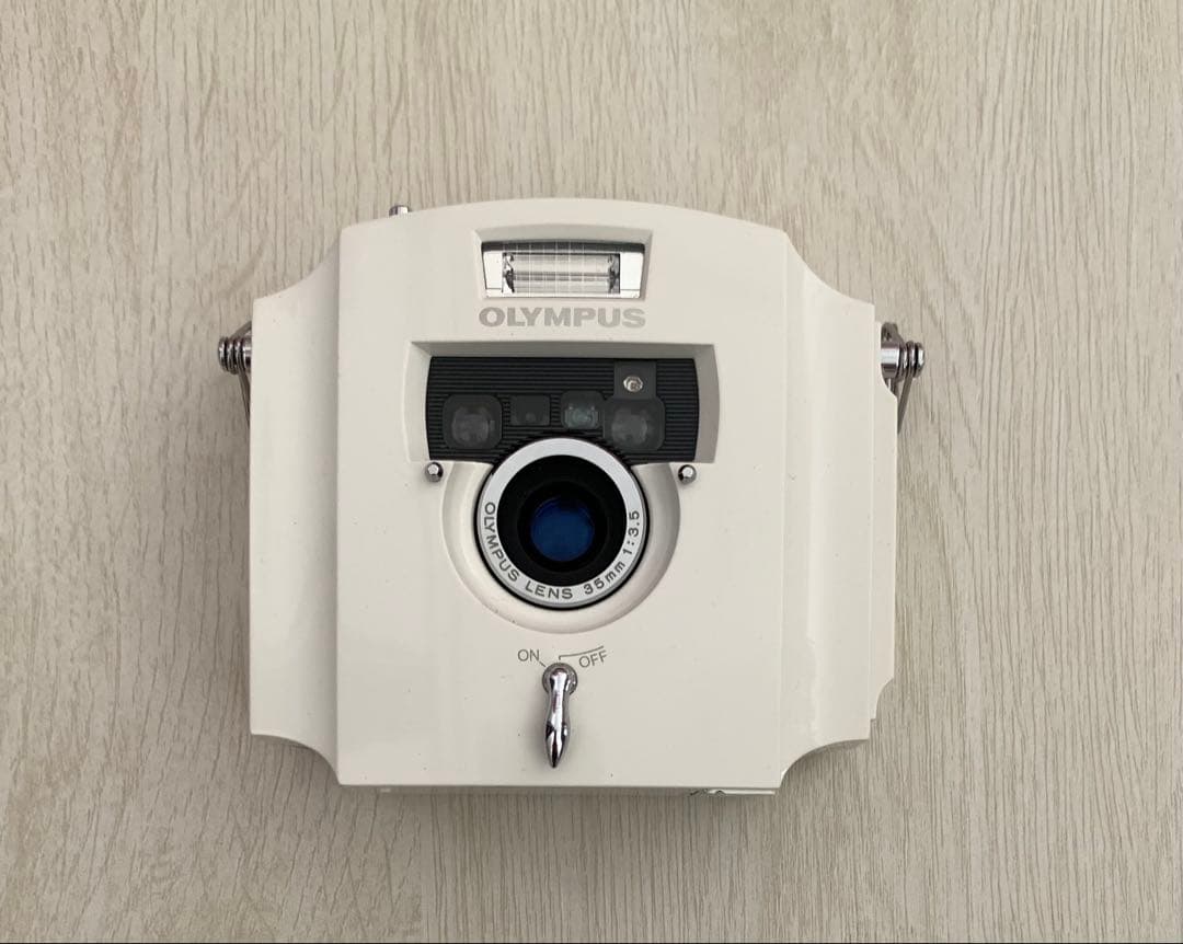 OLYMPUS Ecru コンパクトカメラ エクリュ 専用ケース付き 限定品