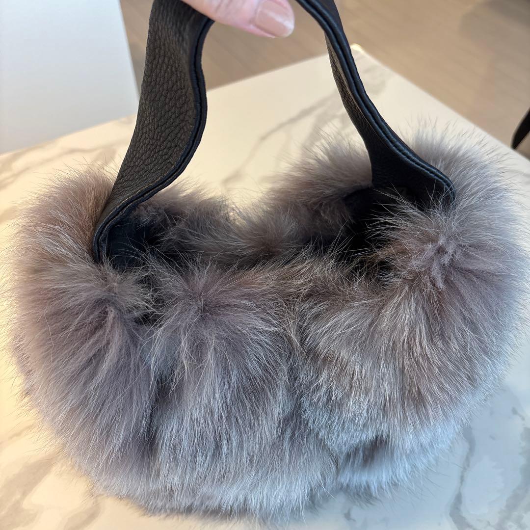 VIOLA d’ORO（FOXファー）バック グレージュ