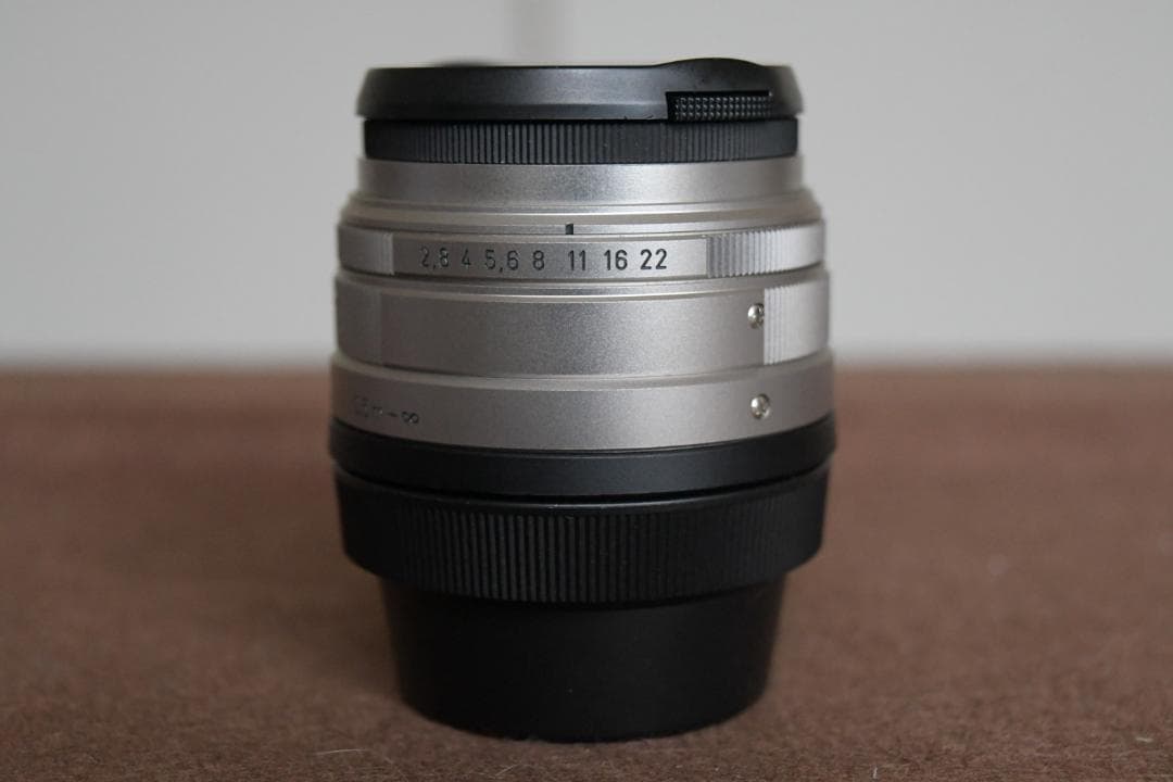 Carl Zeiss Biogon T*28mm F2.8 レンズフィルター付