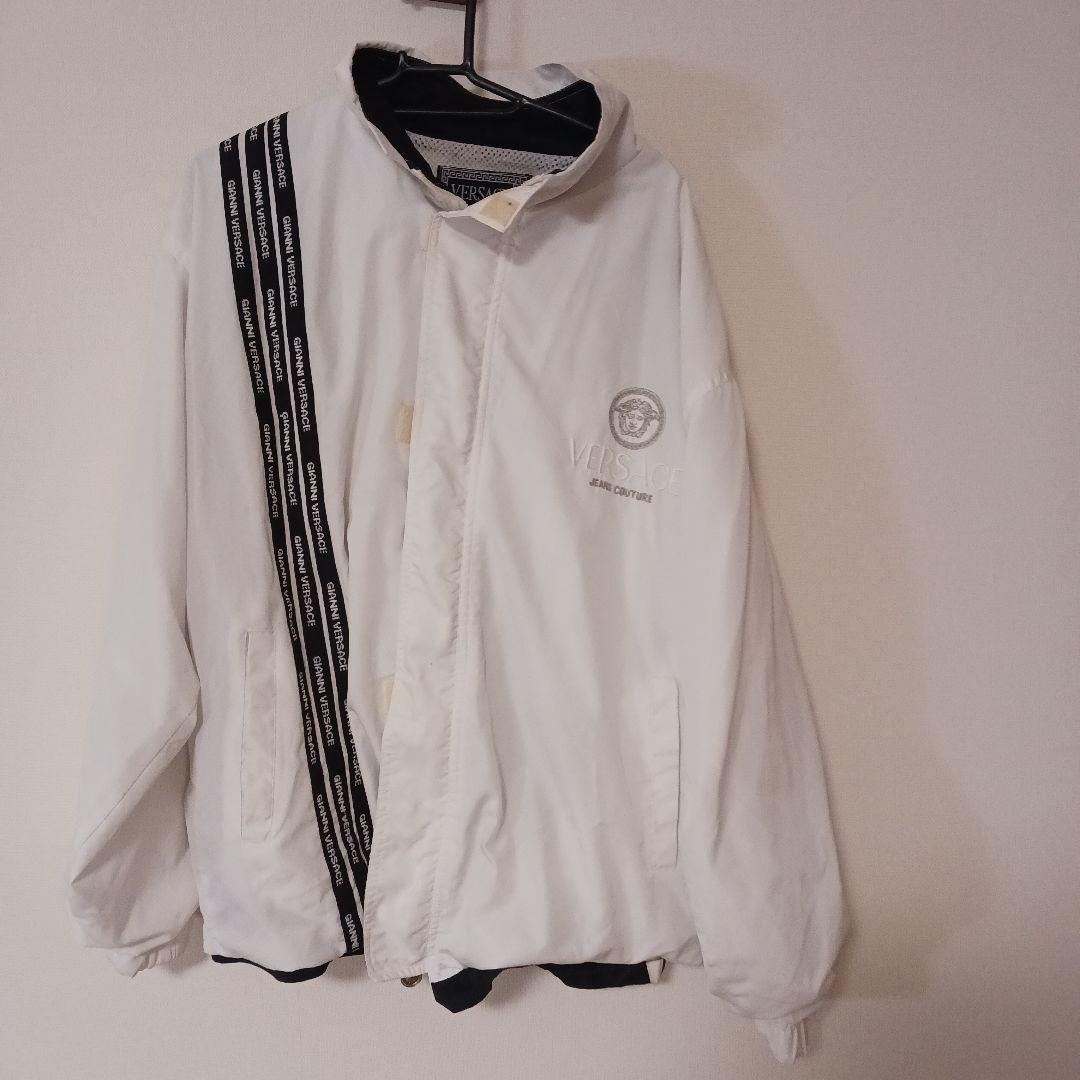 VERSACE JEANS COUTURE ホワイトジャンパー上下