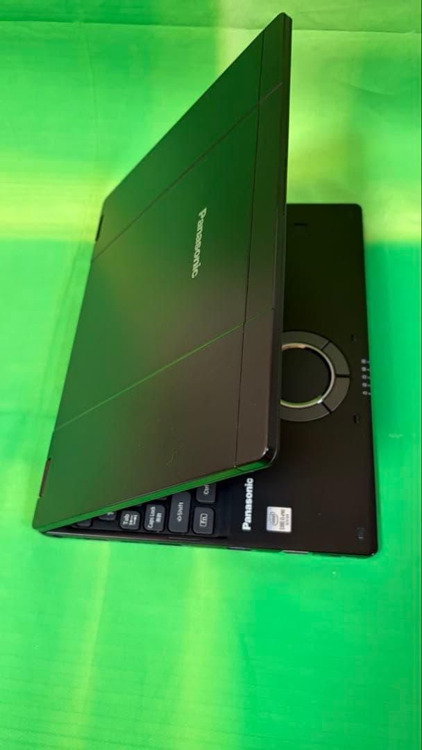 美品 レッツノートCF-QV9 第10世代 8GB office