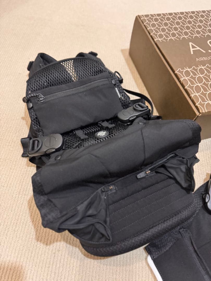 エアバギー　A.B.C. 抱っこ紐 ブラック