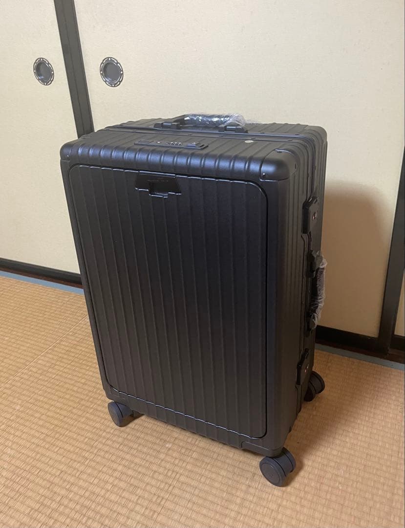 リベティ　多機能キャリーケース　Mサイズ　マットブラック