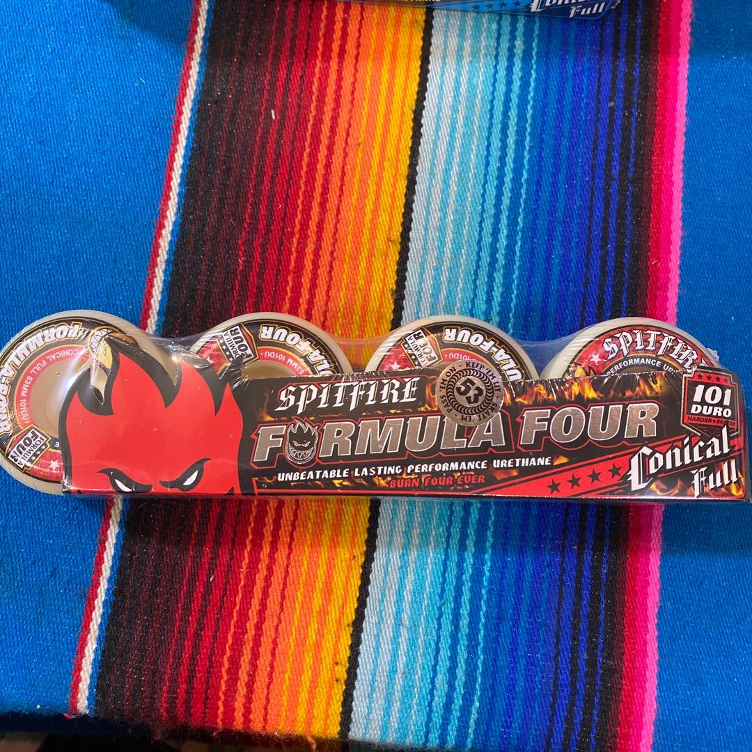 Spitfire Formula Four 101Duro コニカルフル53mm