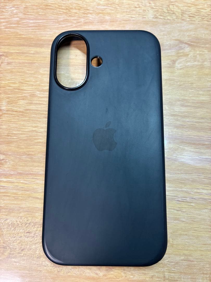 iPhone 16 128GBブラック本体+純正ケース