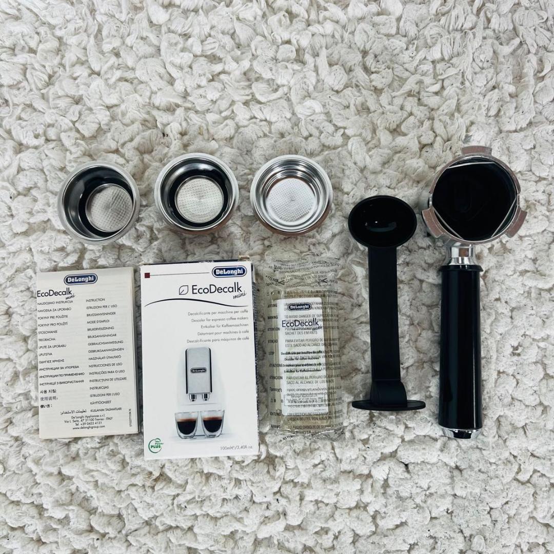 デロンギ EC680 エスプレッソマシン　カプチーノメーカー デディカ シルバー