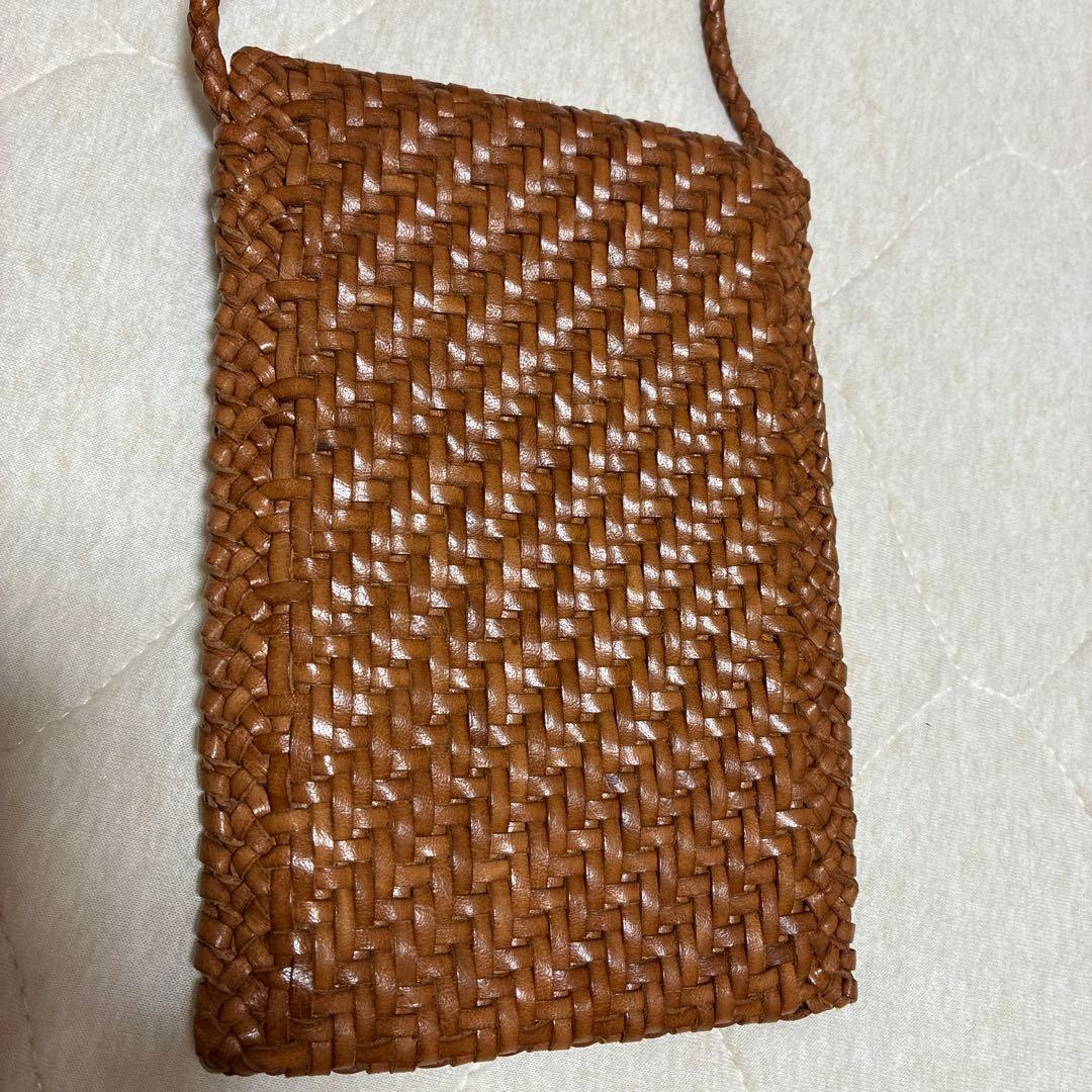 最終お値下げ dragon ドラゴン ミニショルダー　ブラウン　スマホショルダー