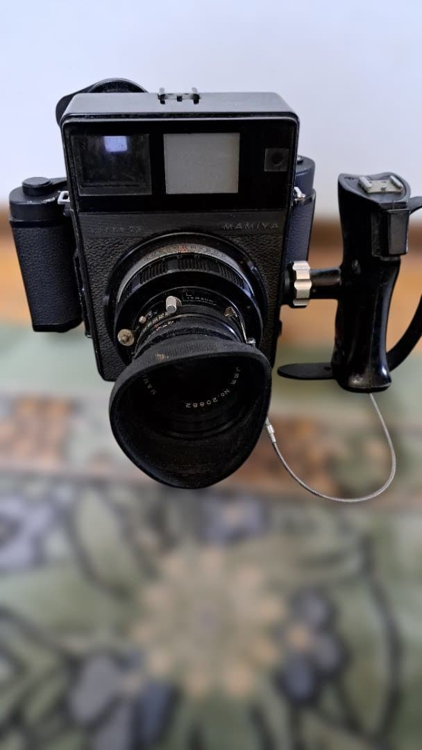 MAMIYAUNIVERSALスーパー23レンジファインダーカメラ