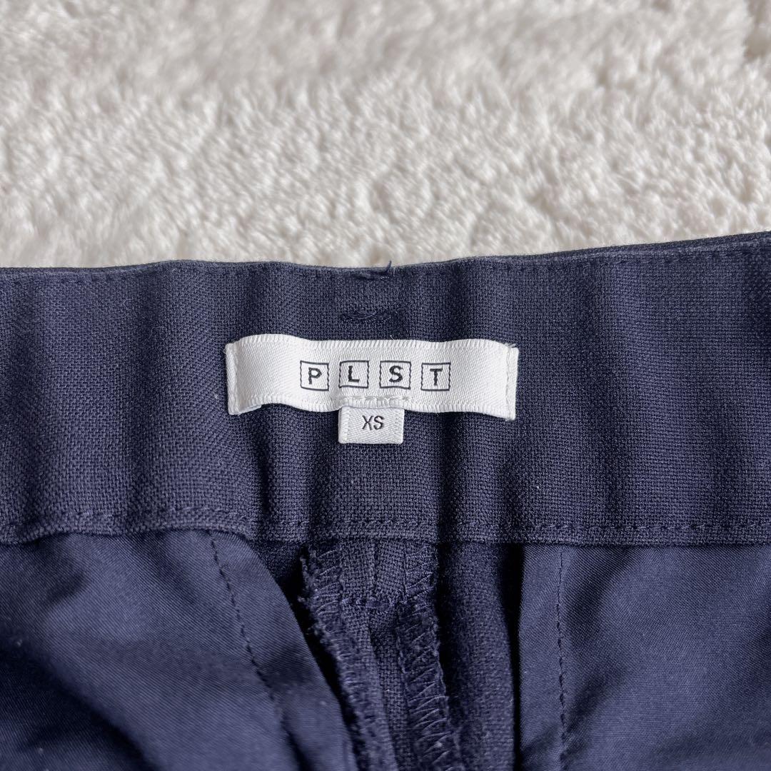 プラステ ノーカラーパンツスーツ ブラッシュドバック S/XS ネイビー