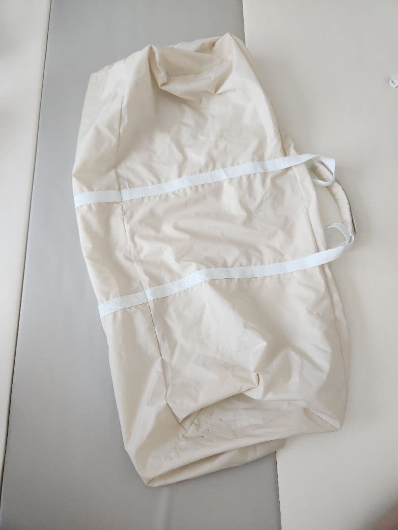 アップリカ　ココネルエアープラス　ポータブル　ベビーベッド