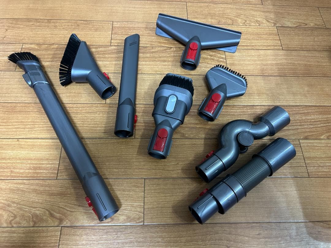 【美品】ダイソン dyson V11 SV14 【新品】アクセサリ　スタンド付き