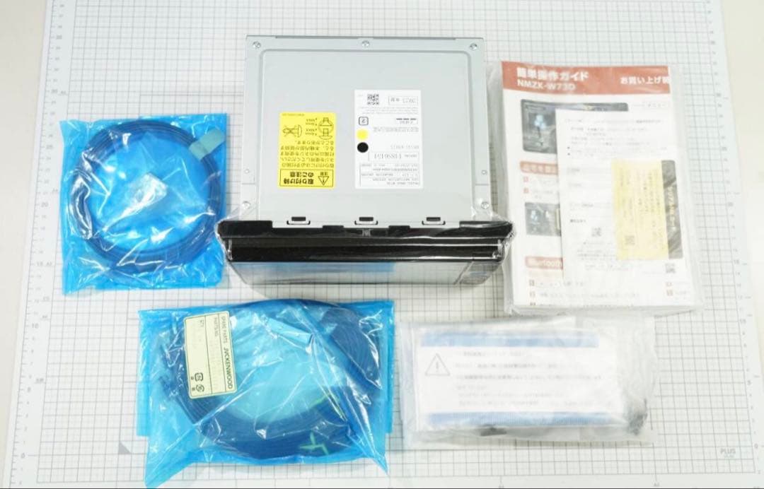 未使用 未使用アンテナ付 ダイハツ純正7インチケンウッドカーナビ 無償地図更新可