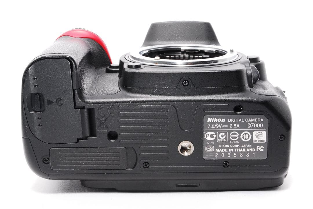 ◆ショット数少なめ◆超望遠＆手ぶれ補正◆Nikon D7000◆一眼レフカメラ◆