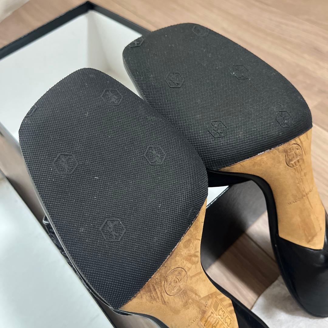 CHANEL ブラック ミュール 箱・保存袋付き