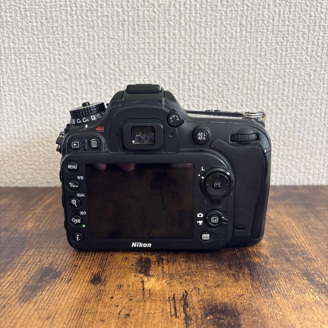 Nikon D7100 デジタル一眼レフカメラ 本体