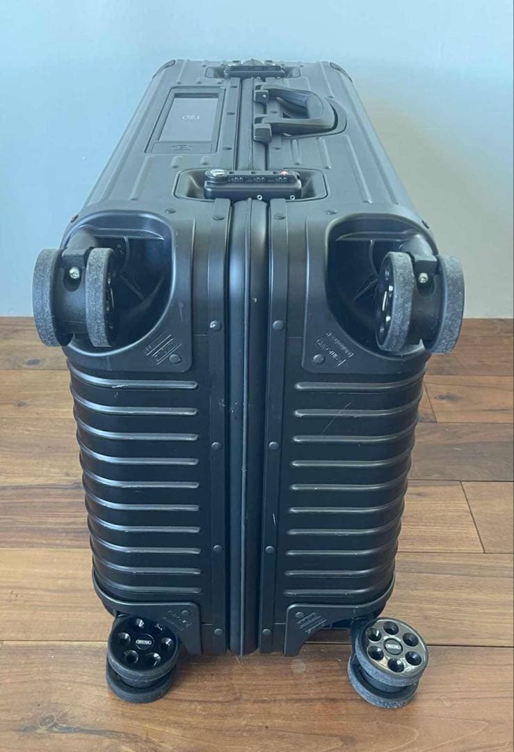 r*0様 ［希少］リモワ　トパーズ　ステルス　電子タグ／64L ブラック