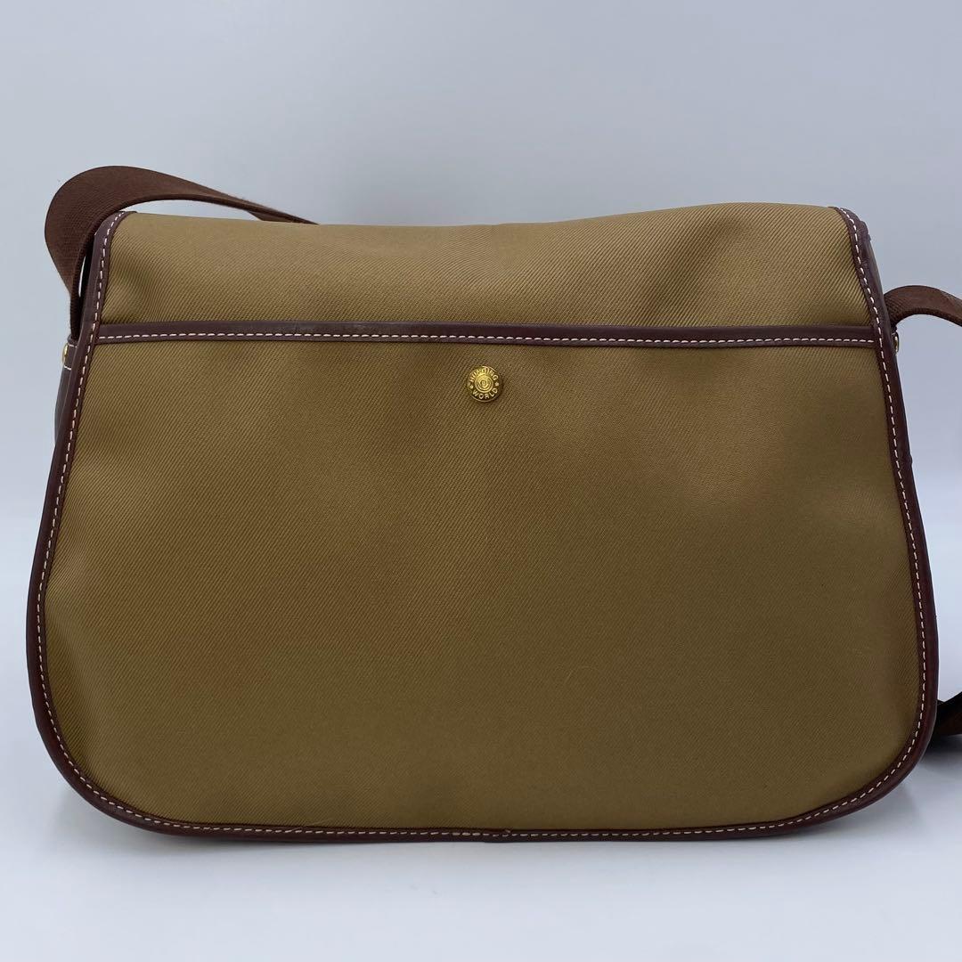 ハンティングワールド サファリトゥデイ メッセンジャーバッグ