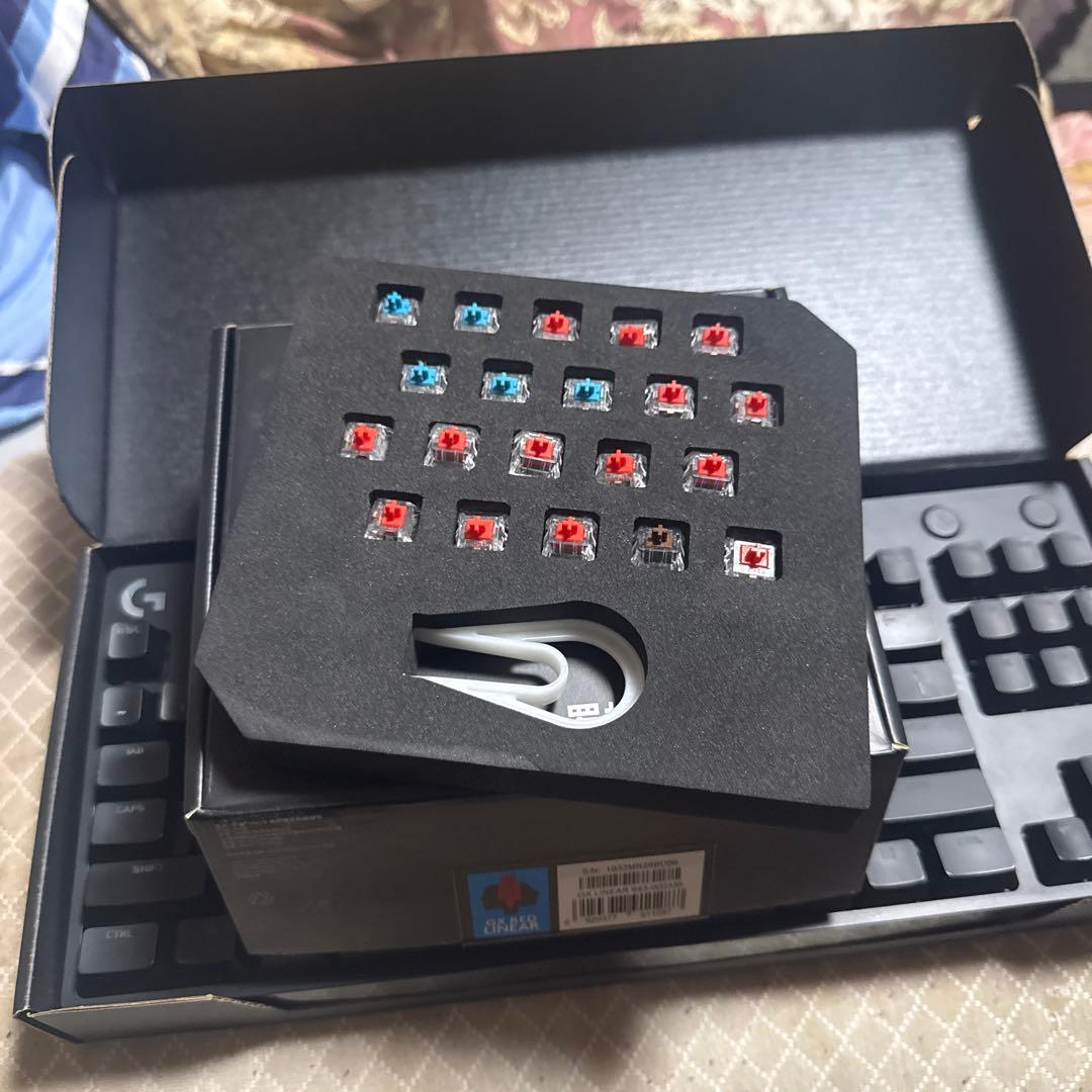 Logicool GPRO X 赤軸&茶軸セット　ゲーミングキーボード