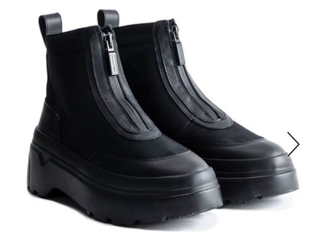 HUNTERレディース エクスプローラー アンクルジップ フラットフォームブーツ