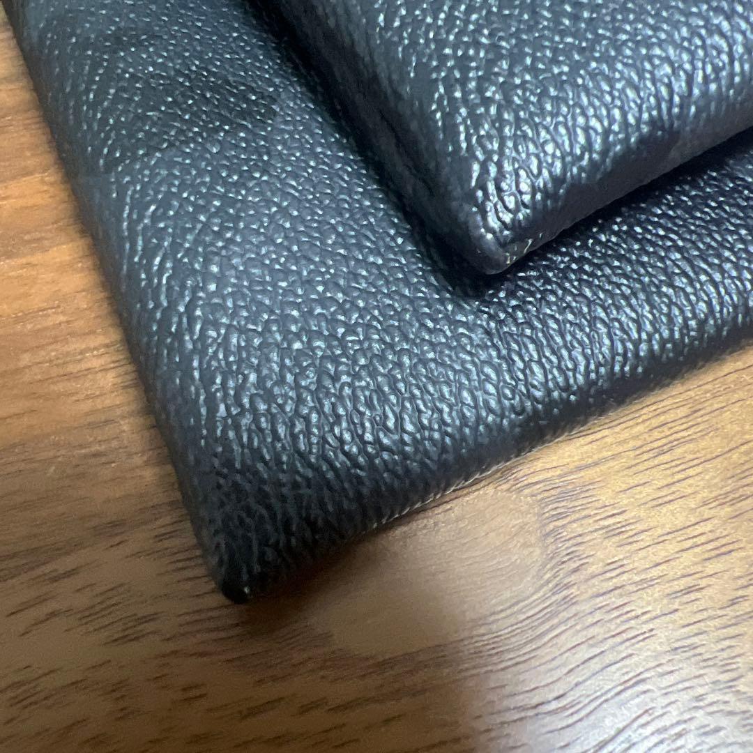 ブラックメッセンジャーバッグ