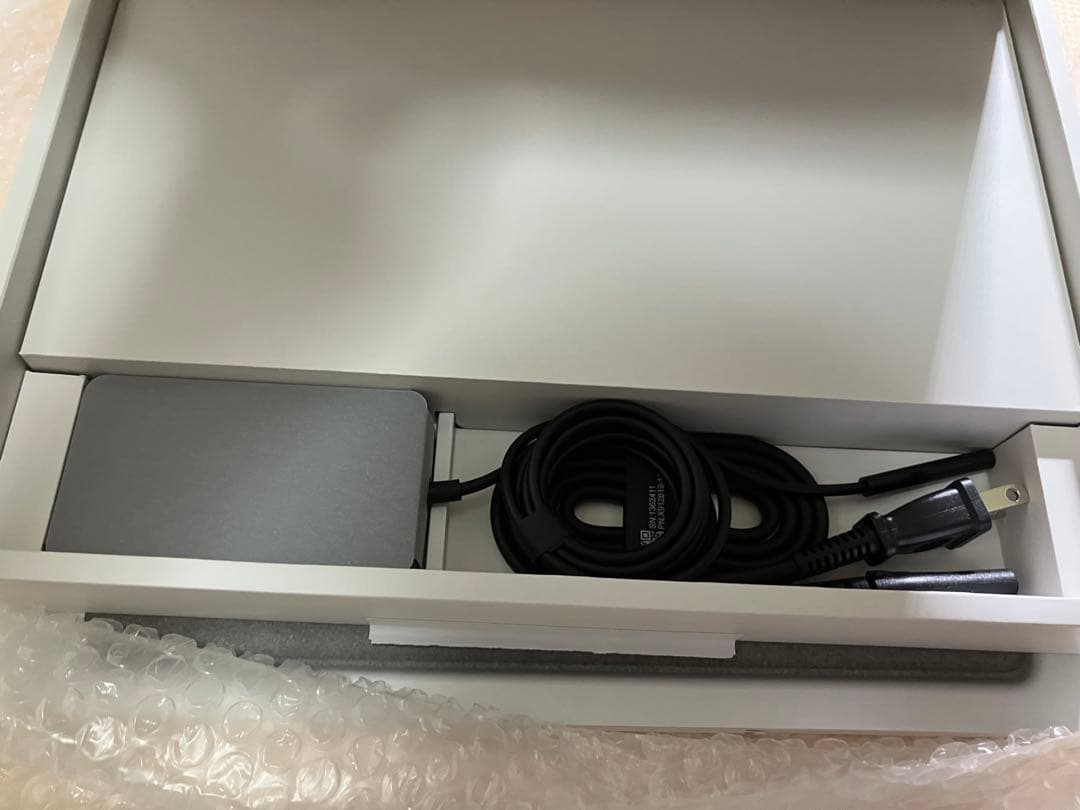 【新品】 Surface Pro 第11世代 & キーボード＋ペン