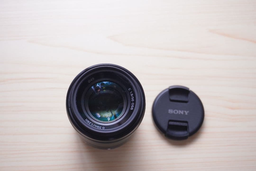 Sony E 50mm F1.8 OSS 単焦点レンズ