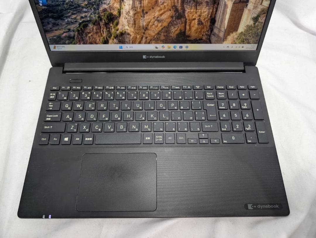 ☆最新Win11☆ dynabook PZ55/MB 第10世代i7 高速SSD