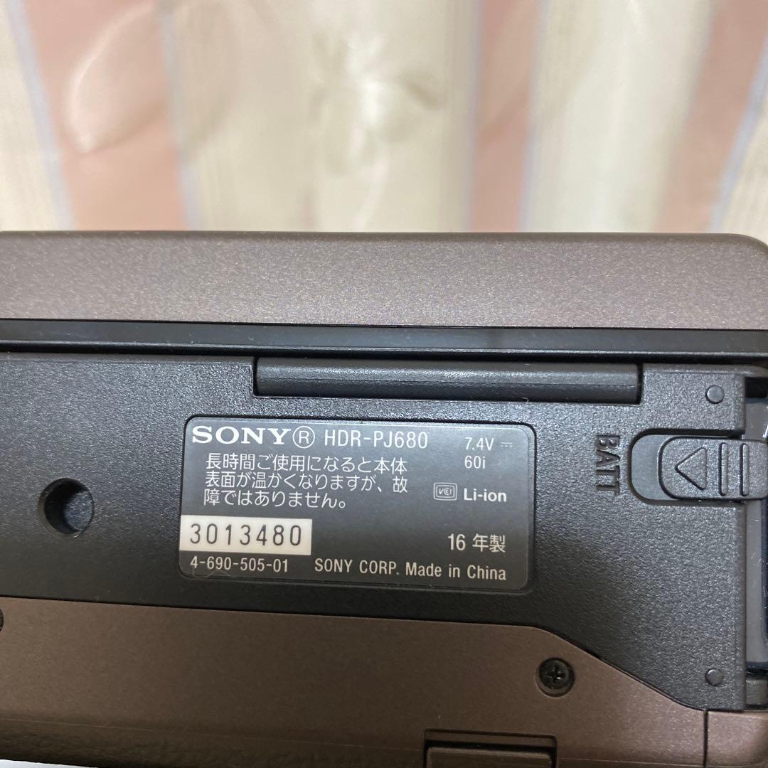 SONY HDR-PJ680 ビデオカメラ本体　HAKUBAバック　SONY三脚