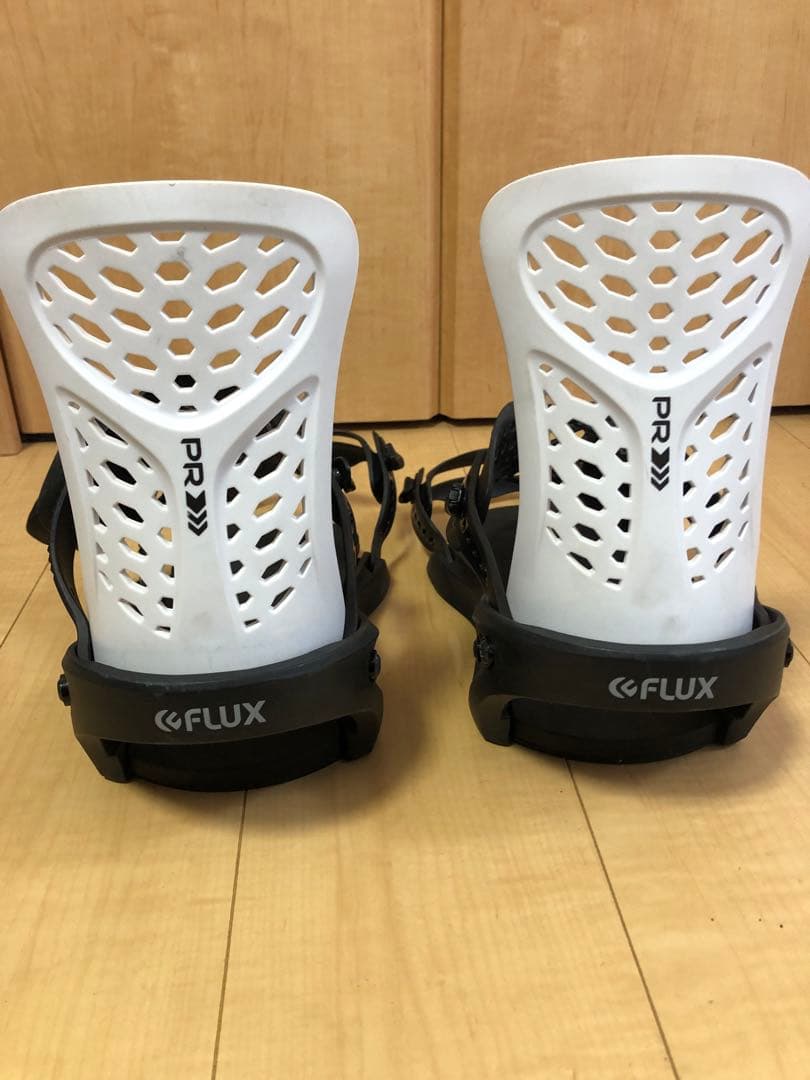 スノボ ビンディング FLUX PR Mサイズ フラックス 初心者モデル