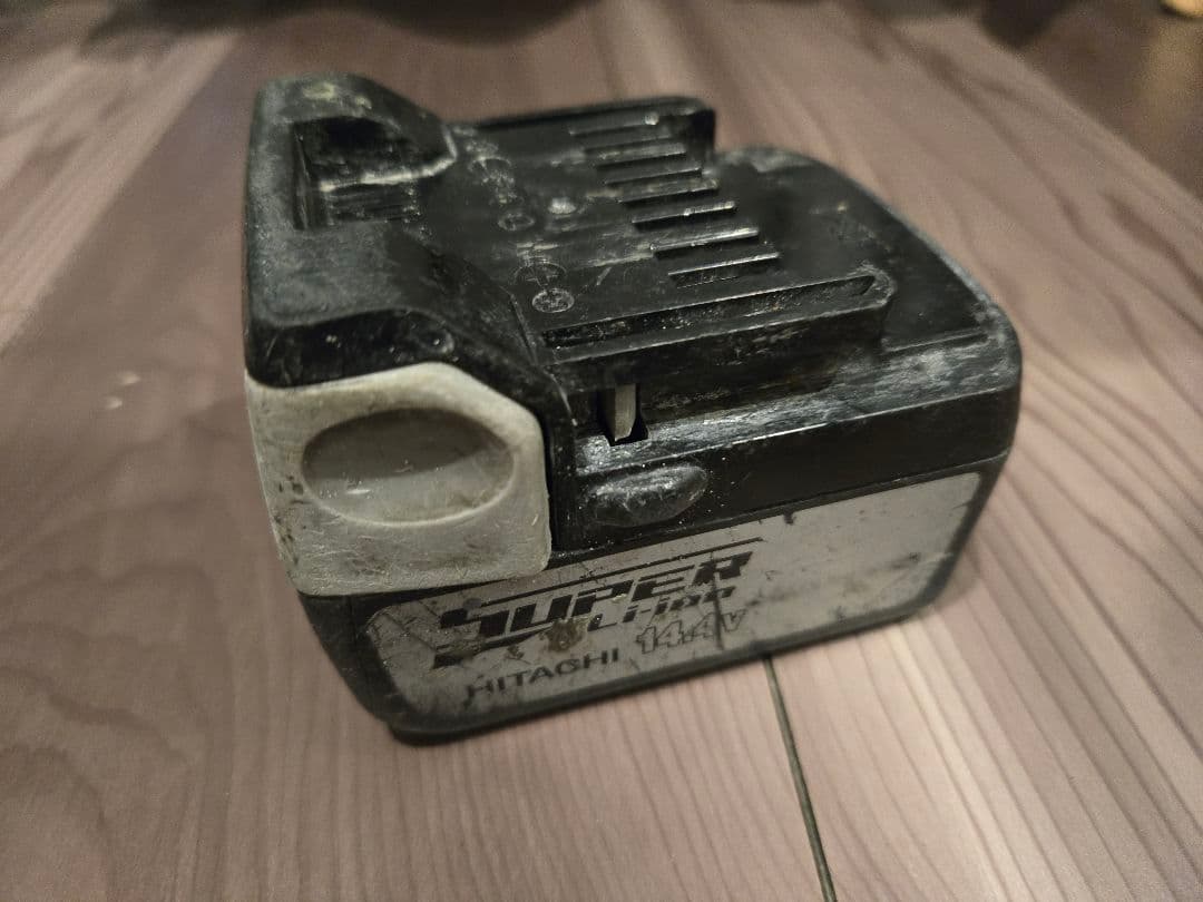 【HIKOKI】ハイコーキコードレスクリーナーR18DB(S)サイクロン式