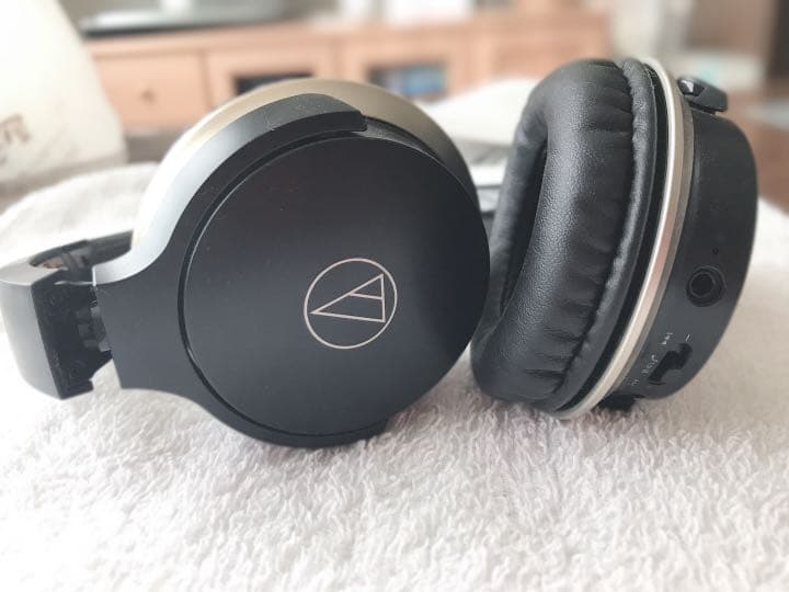 ワイヤレスヘッドホン Sound Reality ATH-AR3BT