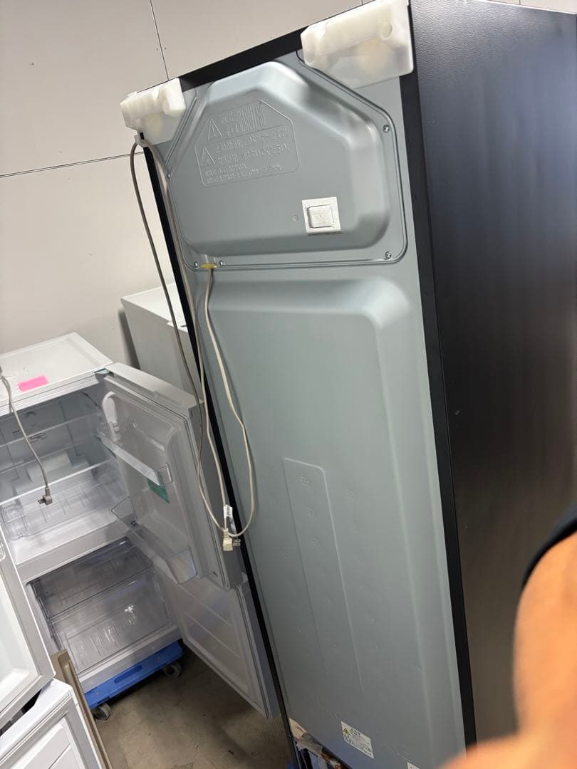 日立　R-V32RV（N) ノンフロン冷凍冷蔵庫　315L 2022年製