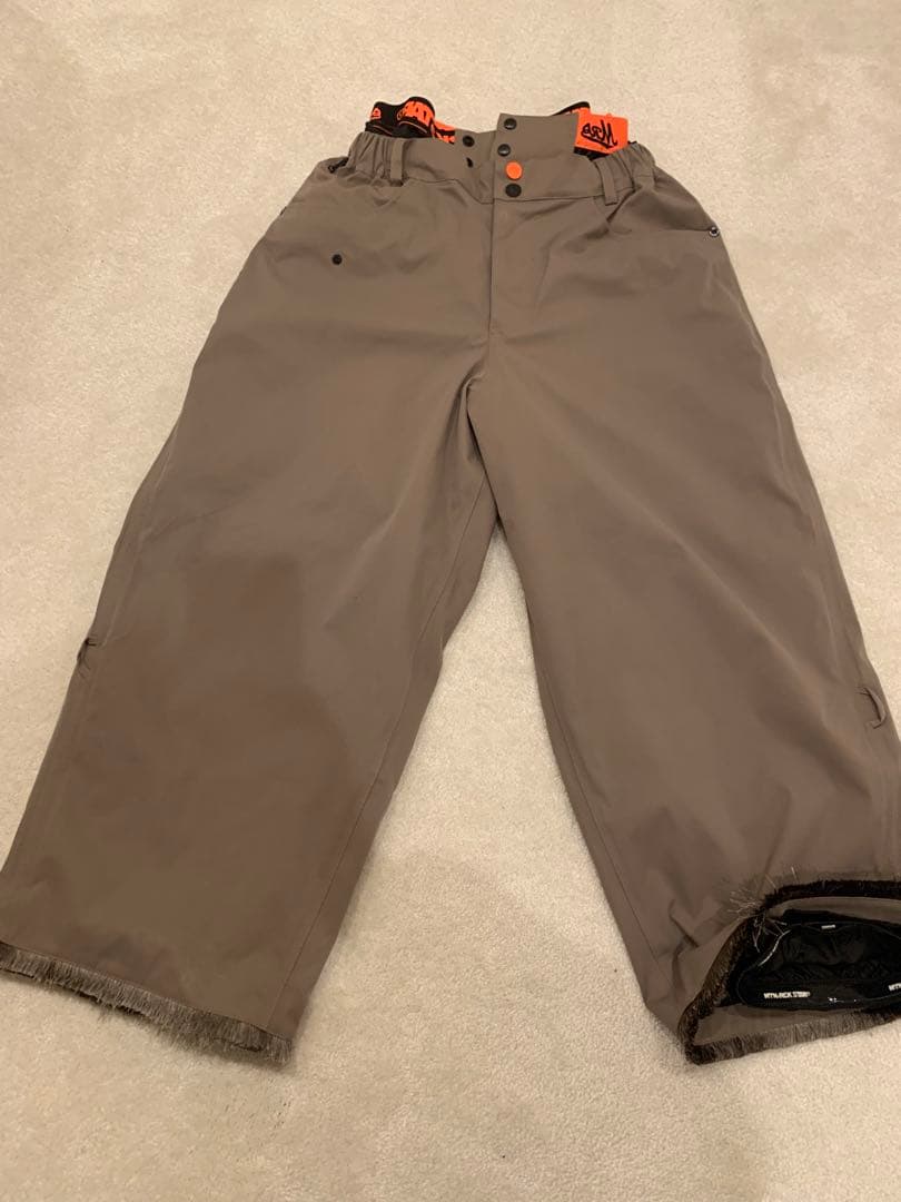 マウンテンロックスター　上下セット+ビーニー　22-23 美品　上XL 下L