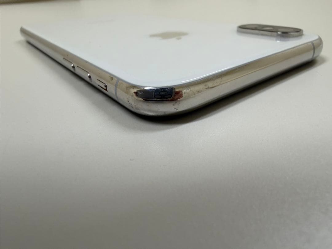 iPhone XS シルバー 64GB ジャンク品　液晶部品取り用