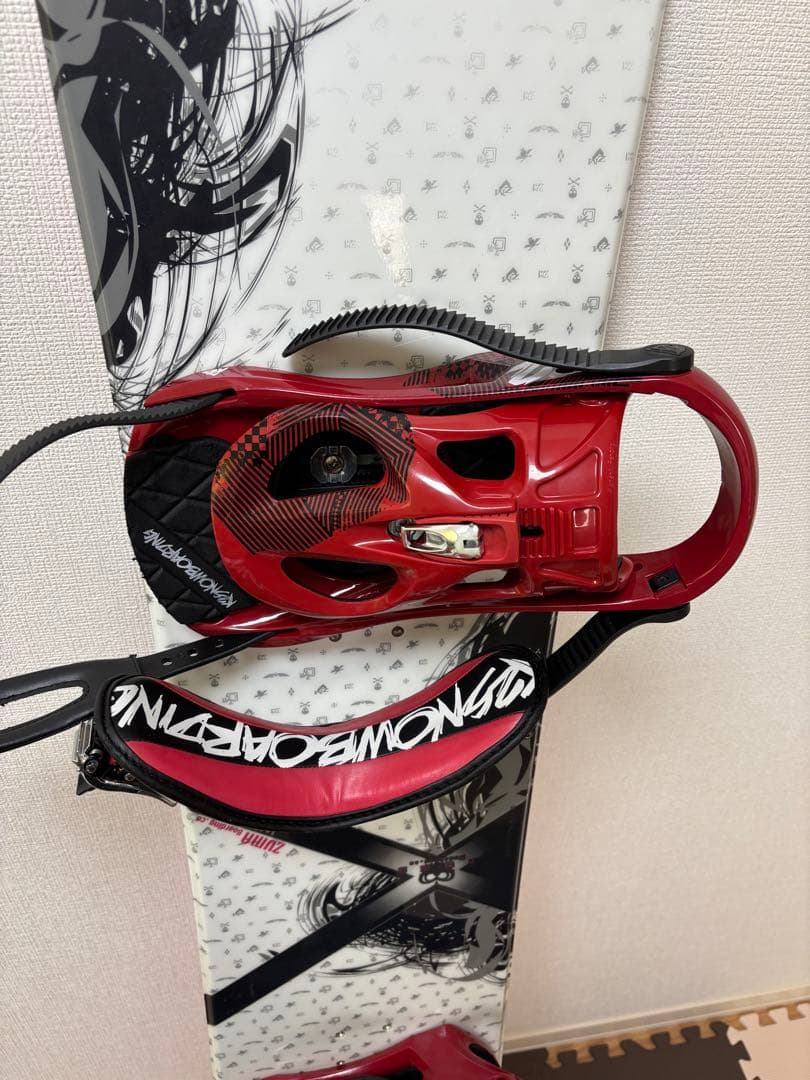 スノーボード 板＋ビンディング セット 赤／ブラック 中古