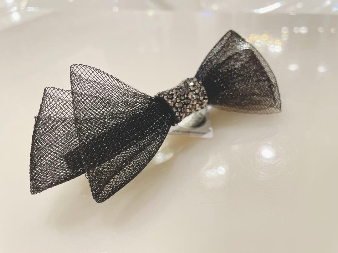 ※のの※コンプレックスビズ　スワロフスキーリボンスリムバレッタ新品未使用品