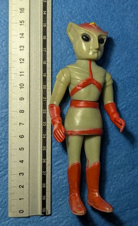 ブルマァク※ミドルサイズ　◆レッドファイター◆　トリプルファイター　円谷プロ