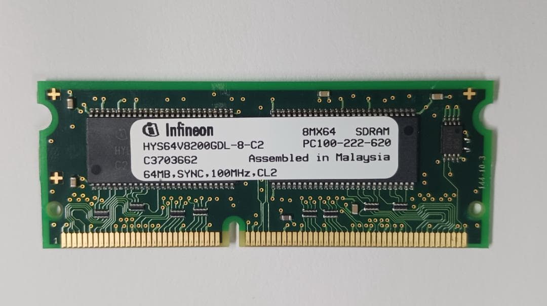【希少】Infineon製 64MB SO-DIMM メモリモジュール