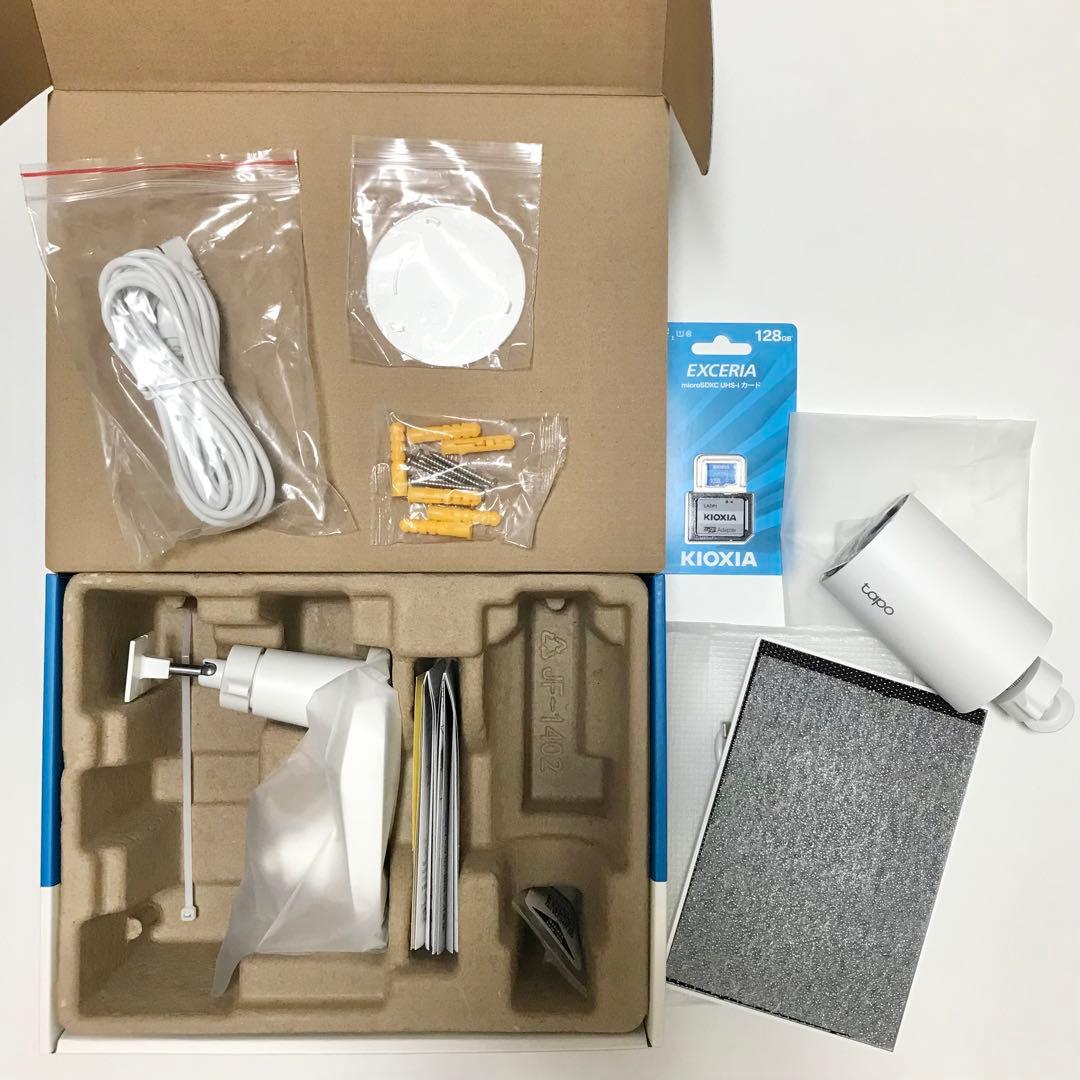 【未使用】tapo 防犯カメラ (ソーラー) +128GBカード、取付金具付