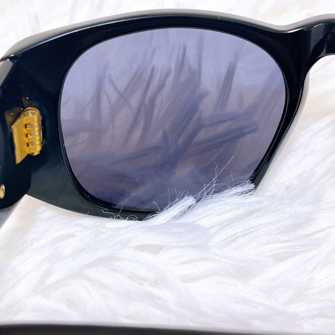 CHANEL サングラス　ココマーク　黒　ケース付き