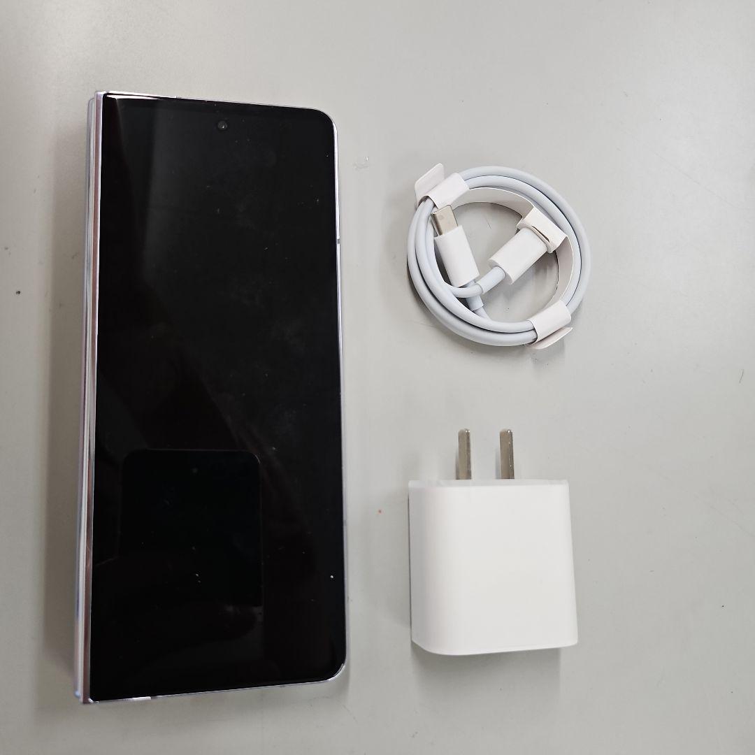 Samsung Galaxy Z Fold5 本体