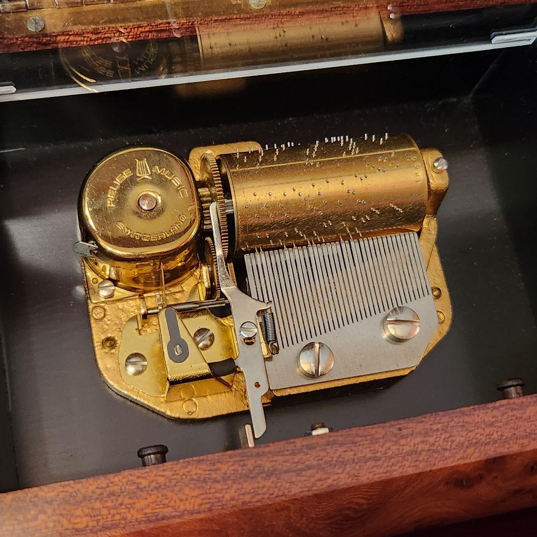 リュージュ　スイス製　エリーゼのために　オルゴール　36弁？