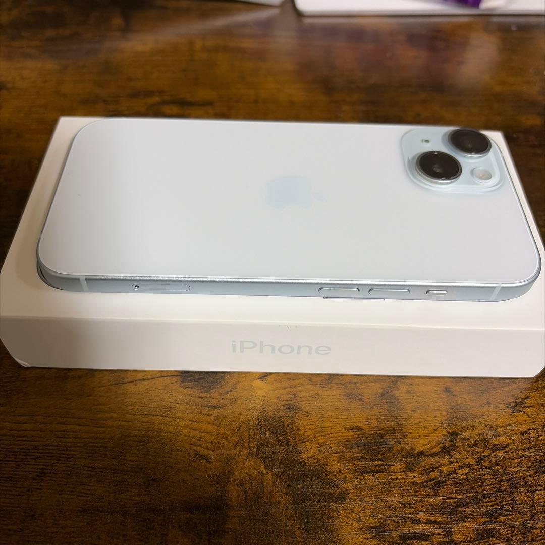Apple iPhone 15, ブルー, 256GB, SIMフリー