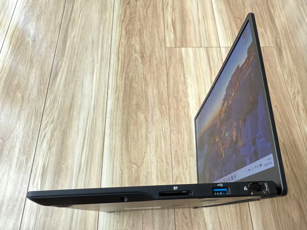 ★超軽量 LIFEBOOK U9311/F Core i5 16GB/512GB